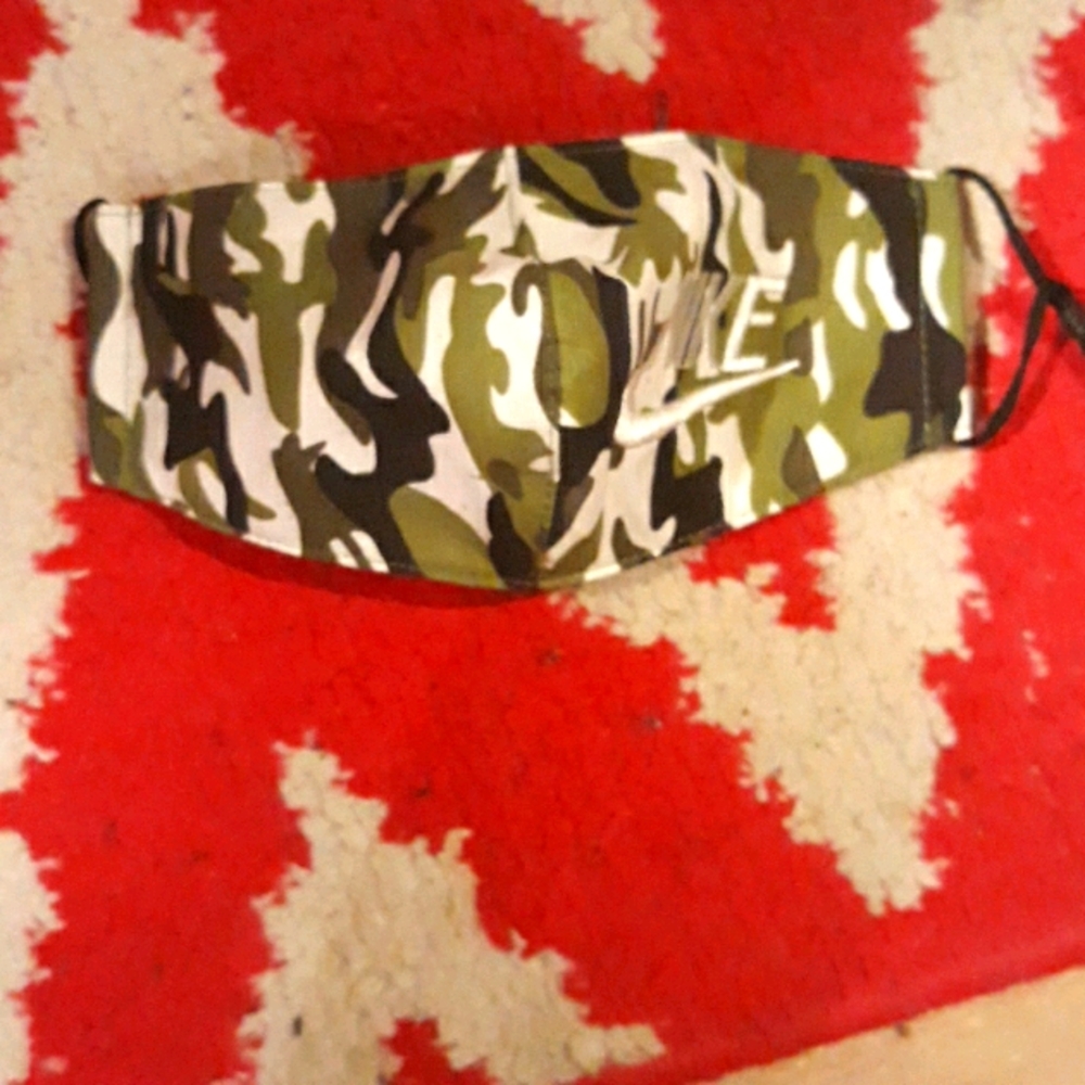Nike Camo Mask